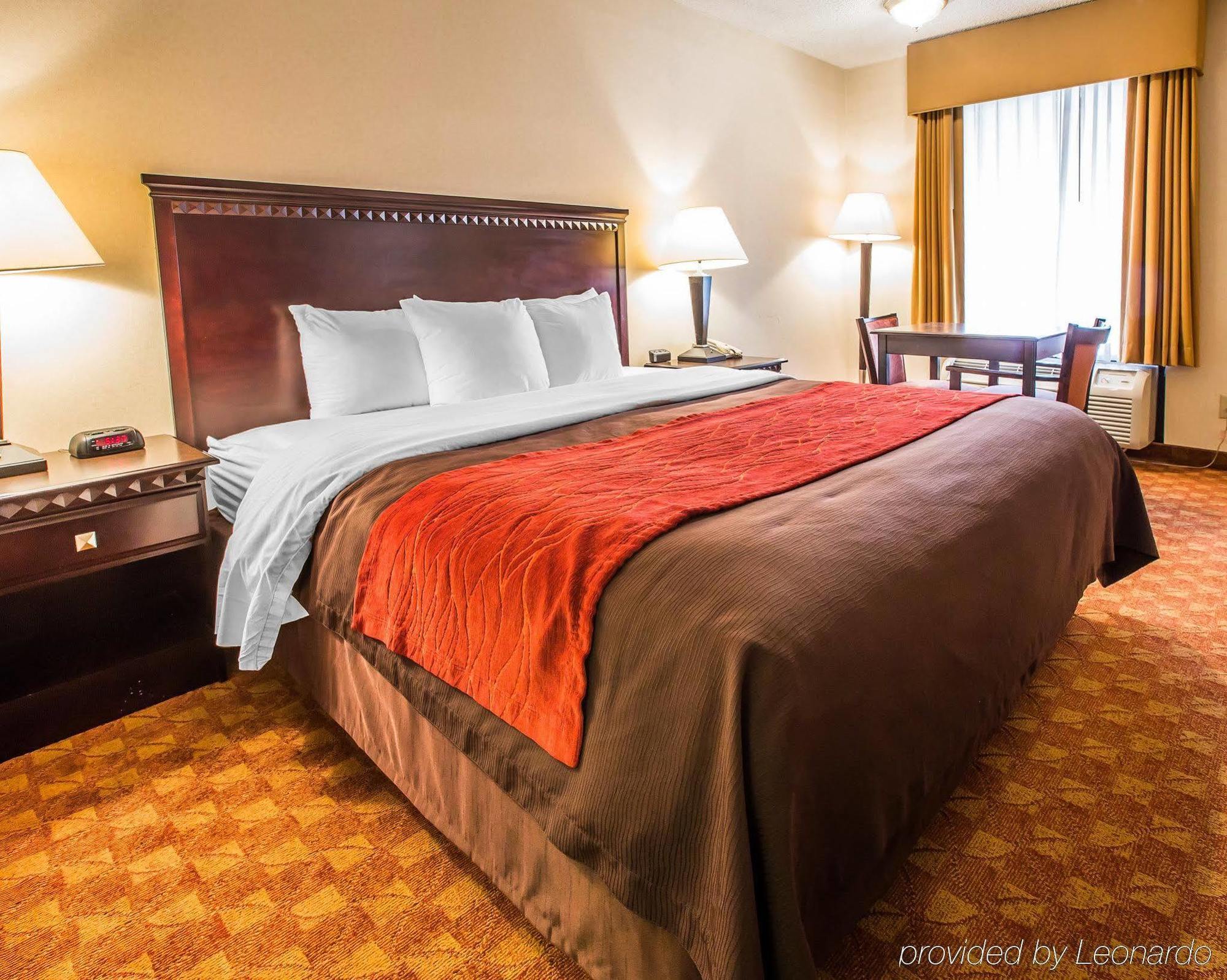 Red Roof Inn & Suites Oxford Buitenkant foto